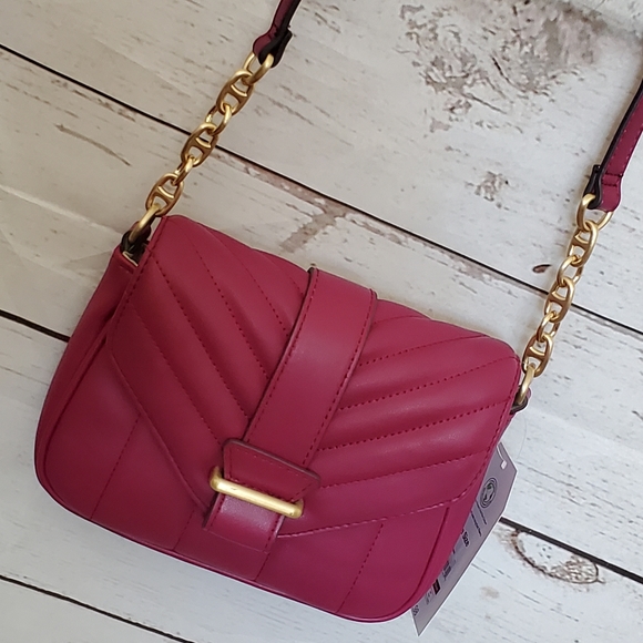 Time and Tru recycled materials puffer quilted envelope crossbody bag magenta - Picture 1 of 13